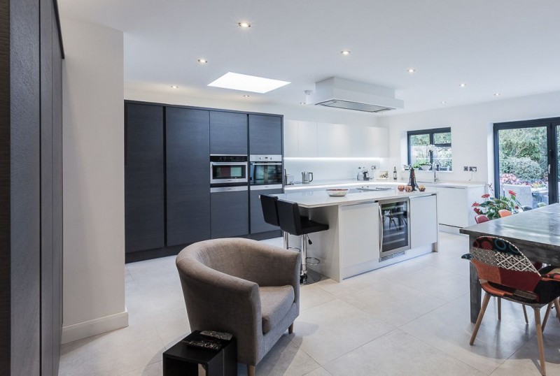 Kitchen fitting and installation 