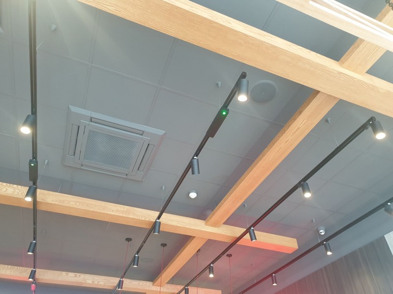 Lighting fixture installation London 