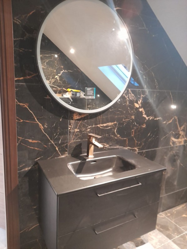 Bathroom refurbishment and fitting 