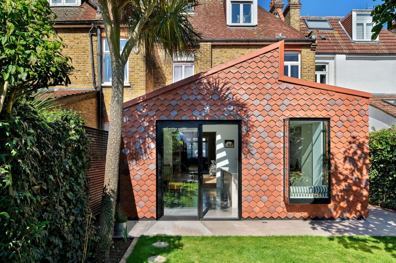 Windows fitting and repair London