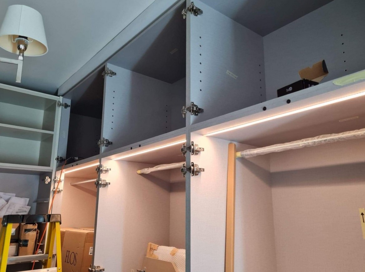 Built-in wardrobes fitting