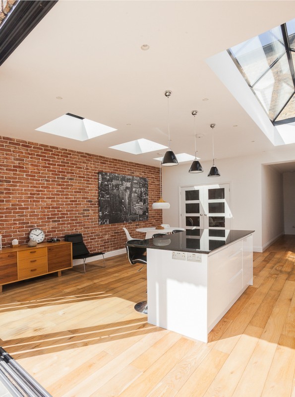 Windows fitting and repair London 